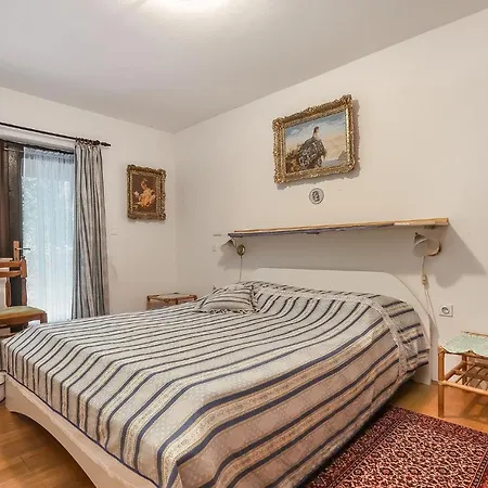 Jelena Apartment Porec Exterior photo